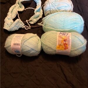 4 skeins - Lions Brand Jiffy Mint 156